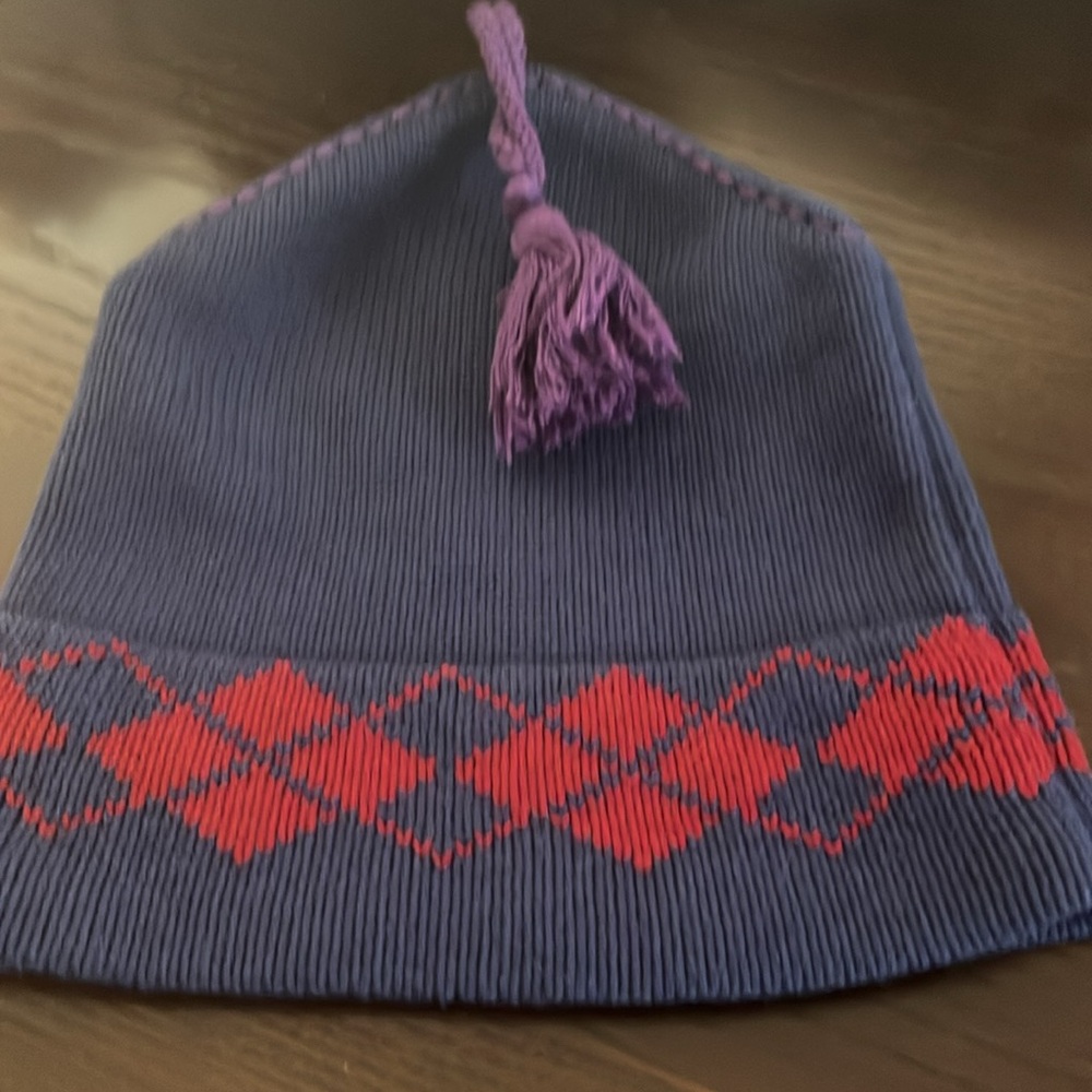 J McLaughlin winter hat
